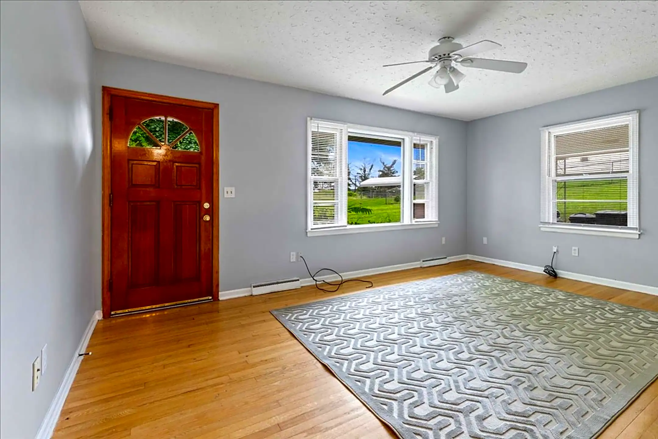 Auburn 706 706 Auburn Avenue Radford, VA Apartments for Rent Rent.