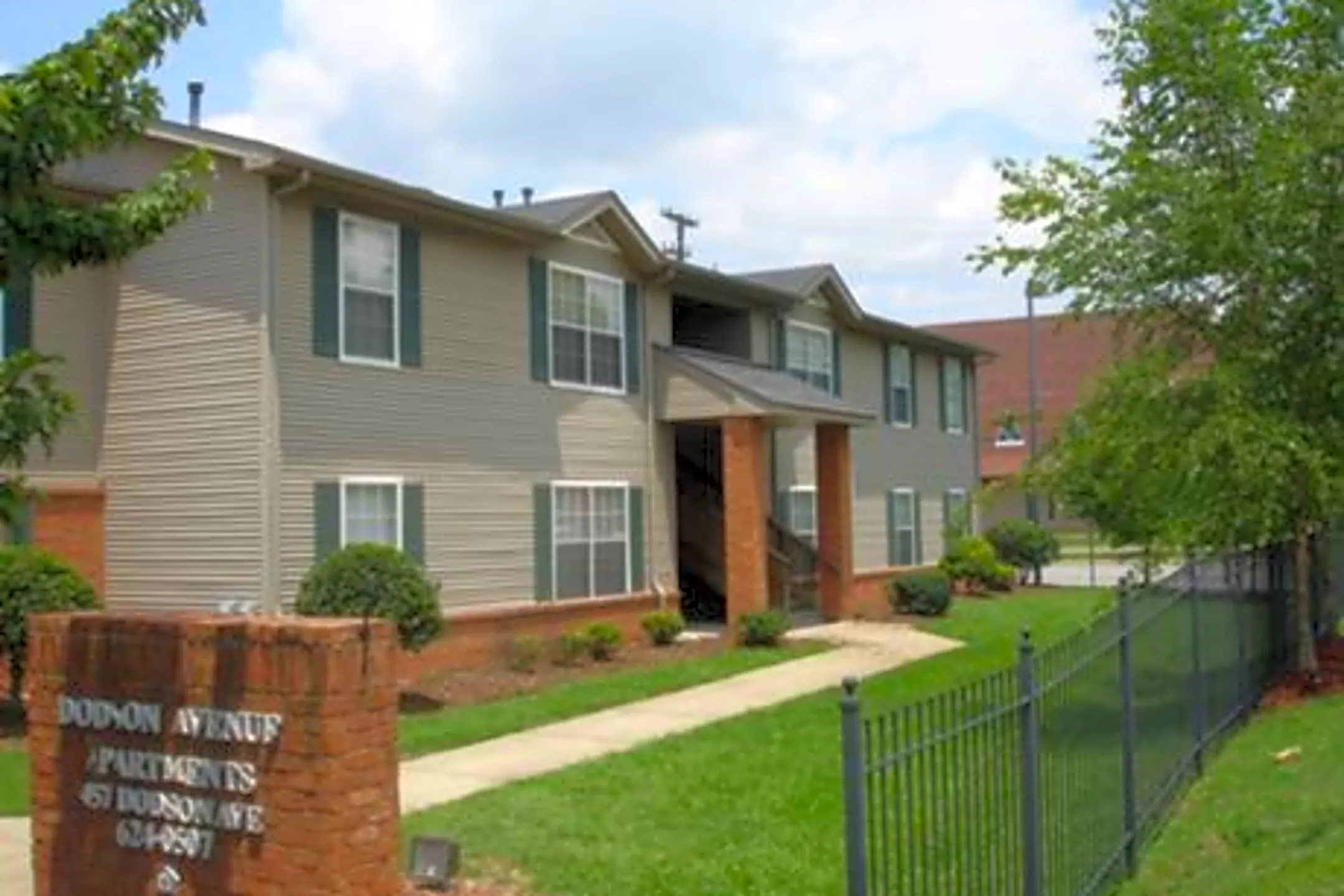 Dodson Avenue Apartments 457 Dodson Ave Chattanooga, TN Apartments