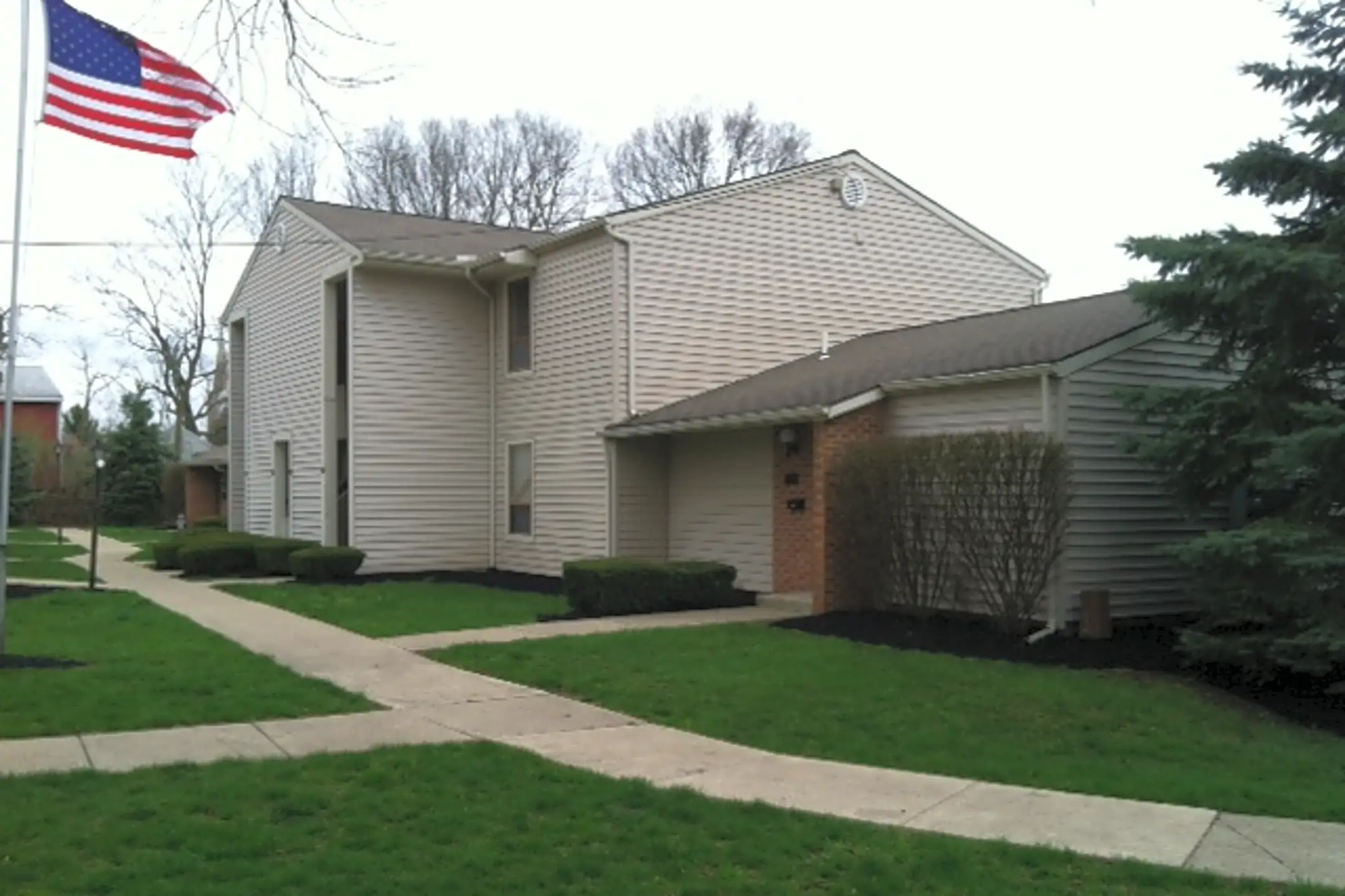 Devonshire West Apartments 97 S Twin St West Jefferson, OH for Rent