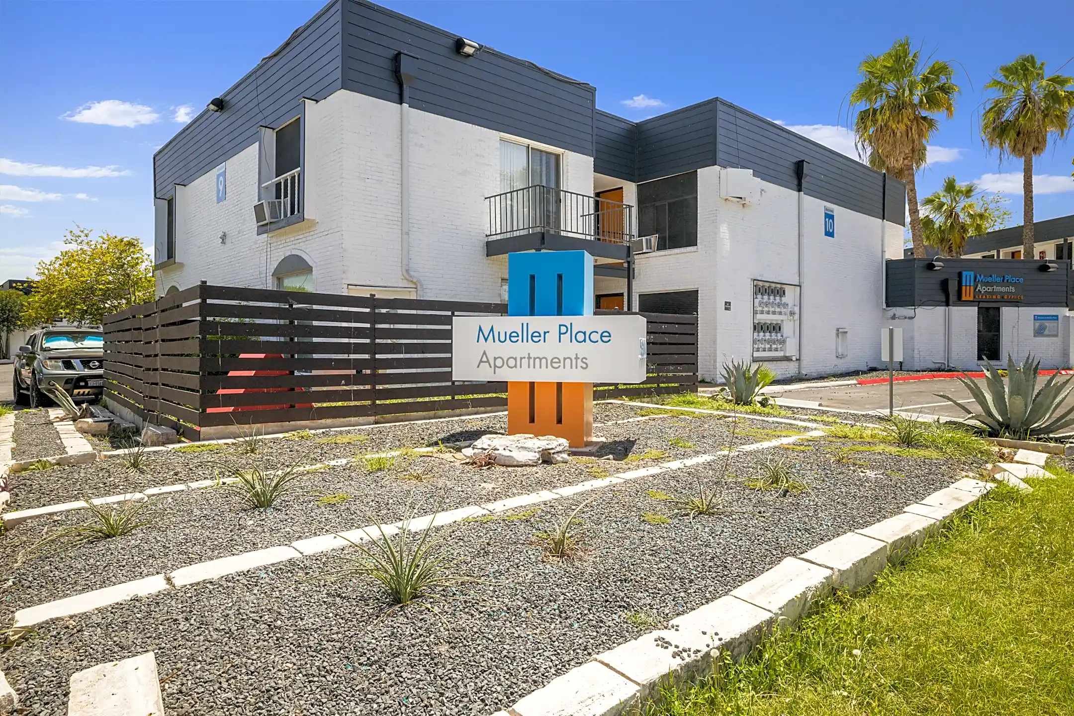 Mueller Place Apartments Austin, TX 78723