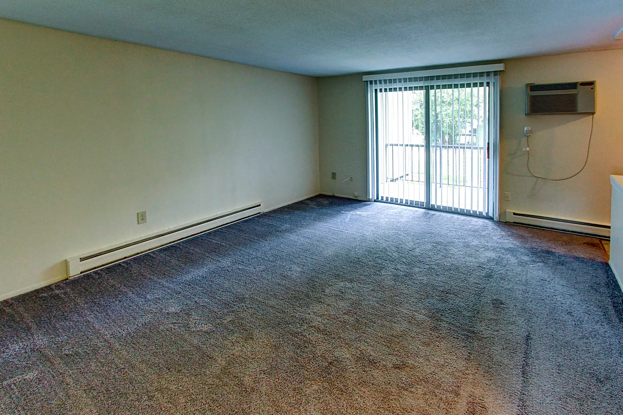 Phoenix Apartments 355 Long Hill Rd Groton, CT Apartments for Rent