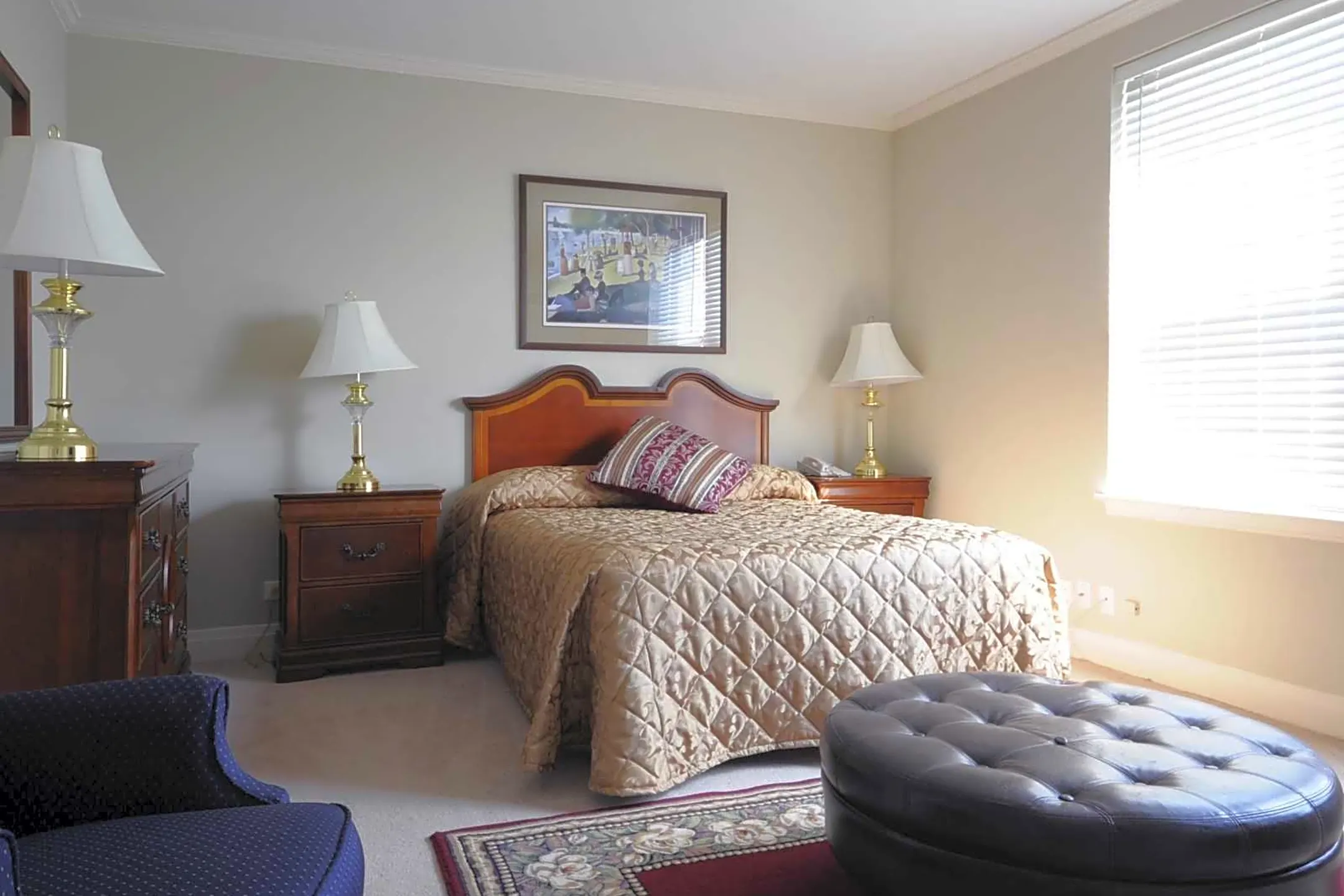 The Belden-Stratford - 2300 North Lincoln Park West | Chicago, IL 