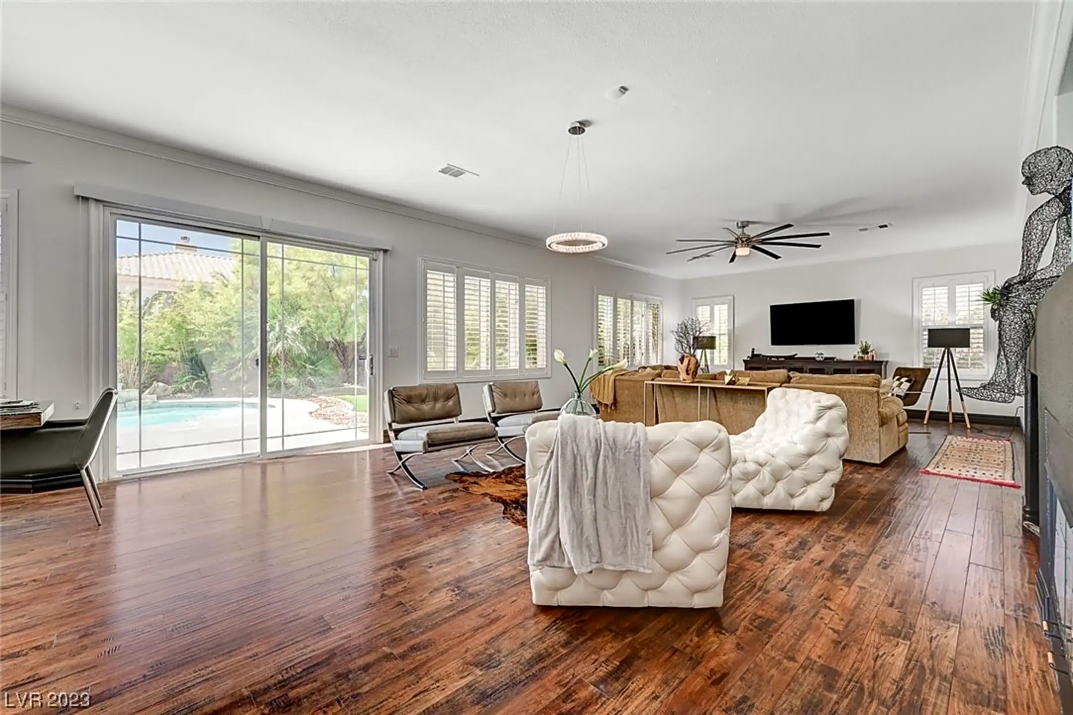 Living Room - 9593 Los Cotos Ct - Las Vegas, NV