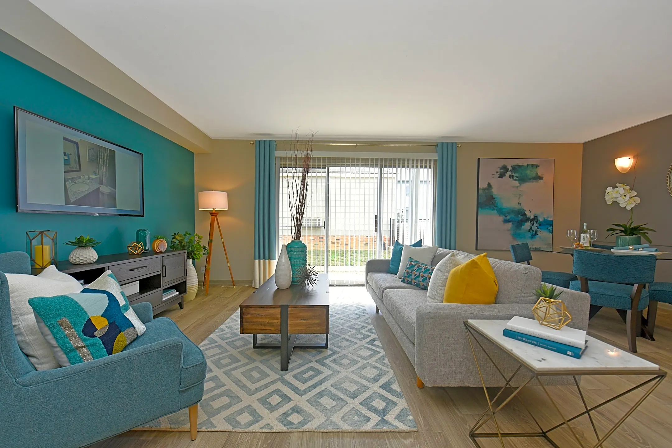 Living Room - Butchertown Flats - Louisville, KY