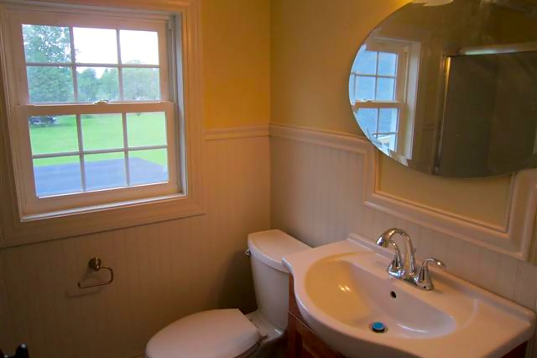 Bathroom - 132 Middle St - Hadley, MA