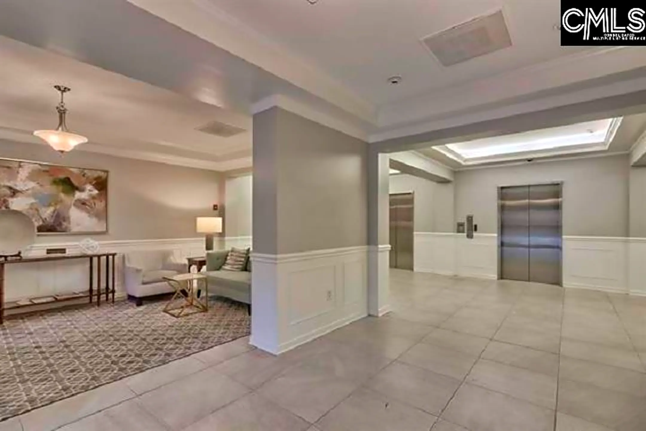 Living Room - 1825 St Julian Pl - Columbia, SC
