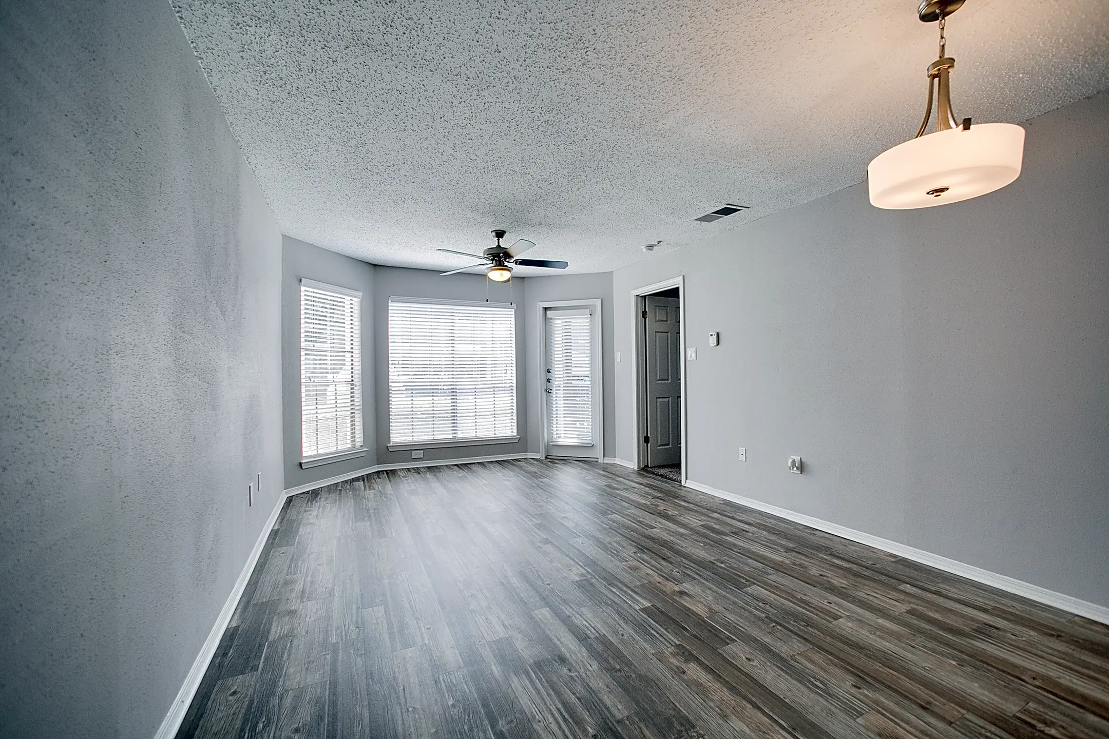 Arbors Of Las Colinas 1000 San Jacinto Dr Irving, TX Apartments for