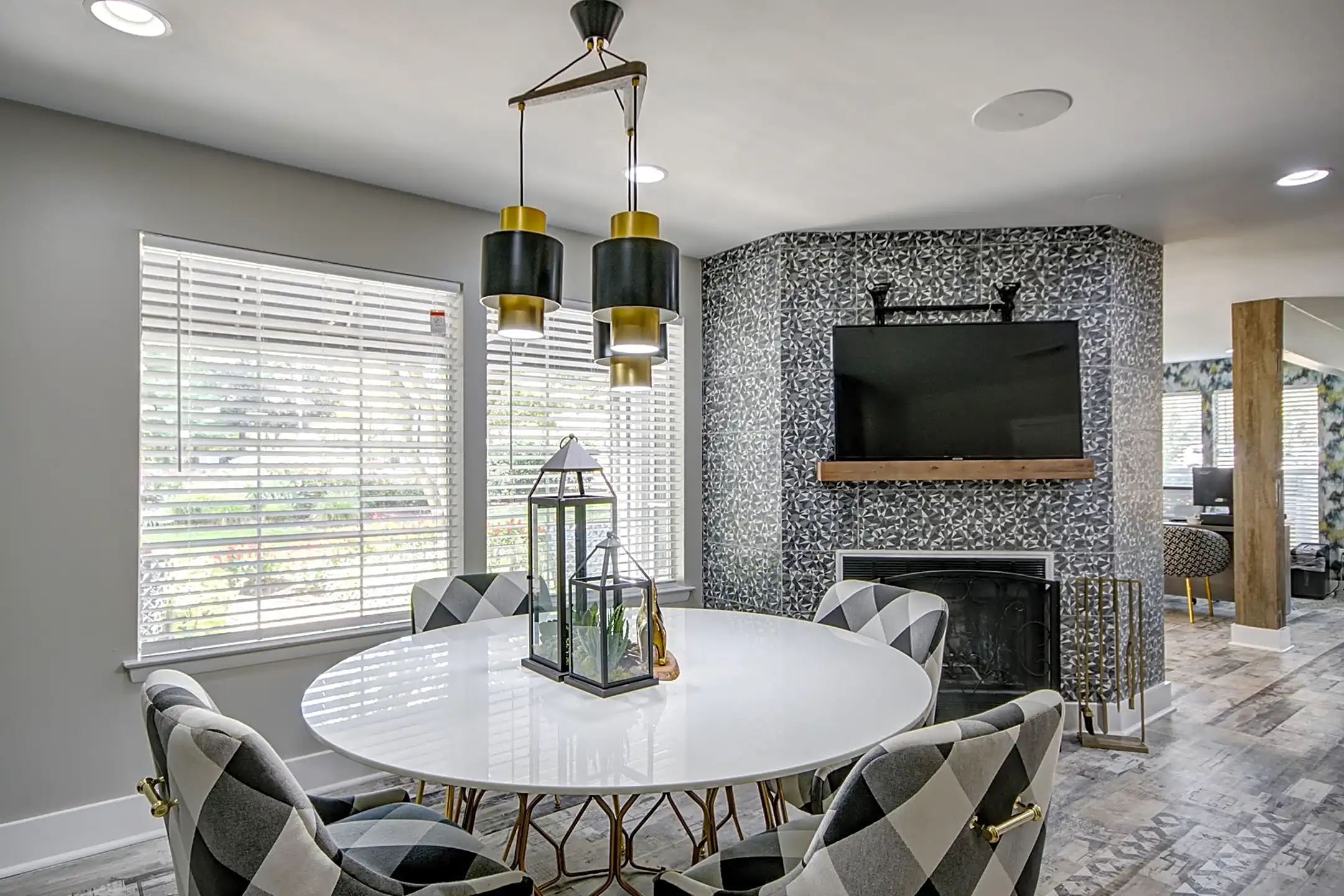 Westfield Village 5115 Woodmere Dr Centreville, VA Apartments for