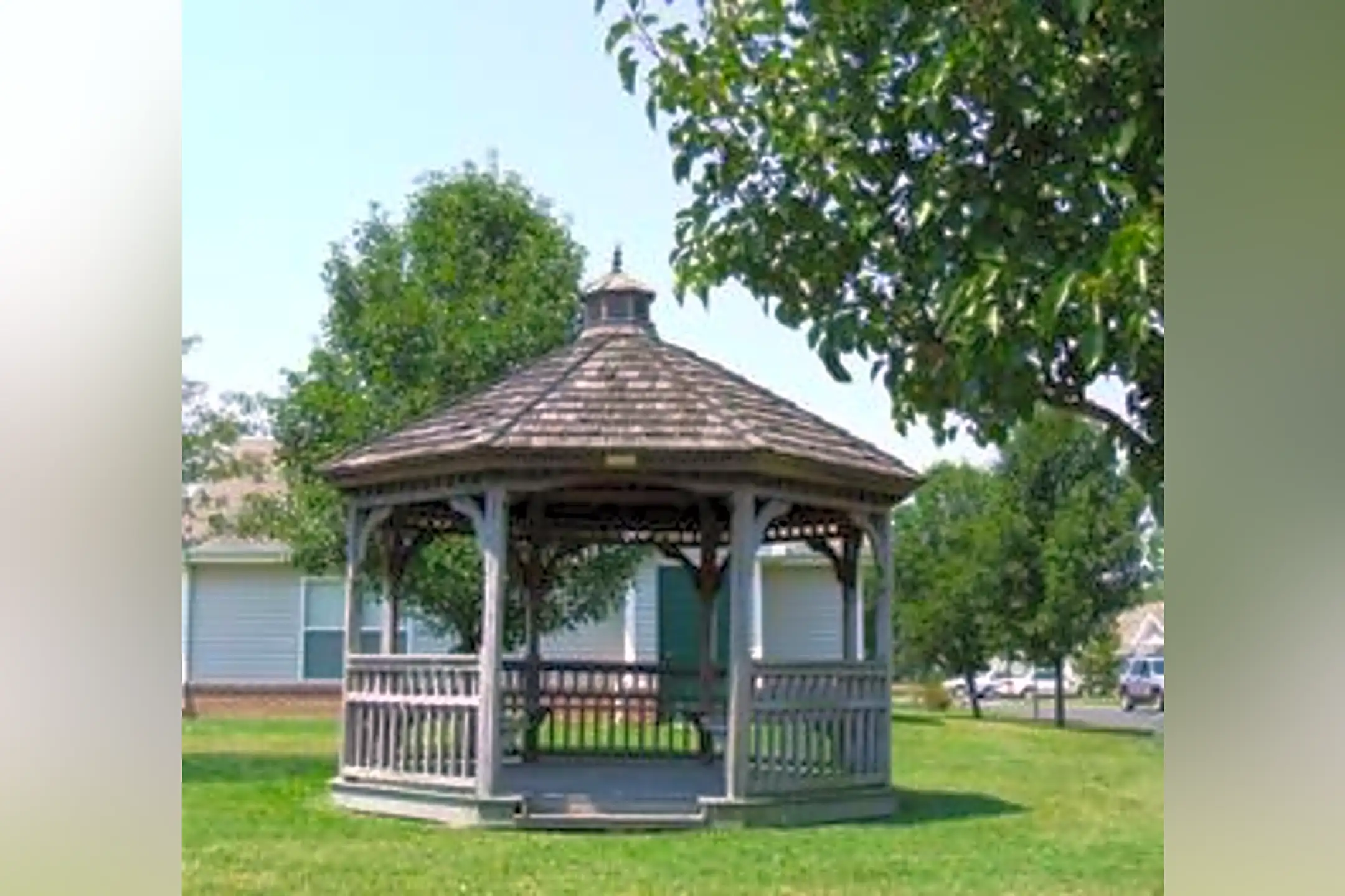 Gateway Village Apartments 939 Gateway St Salisbury, MD Apartments