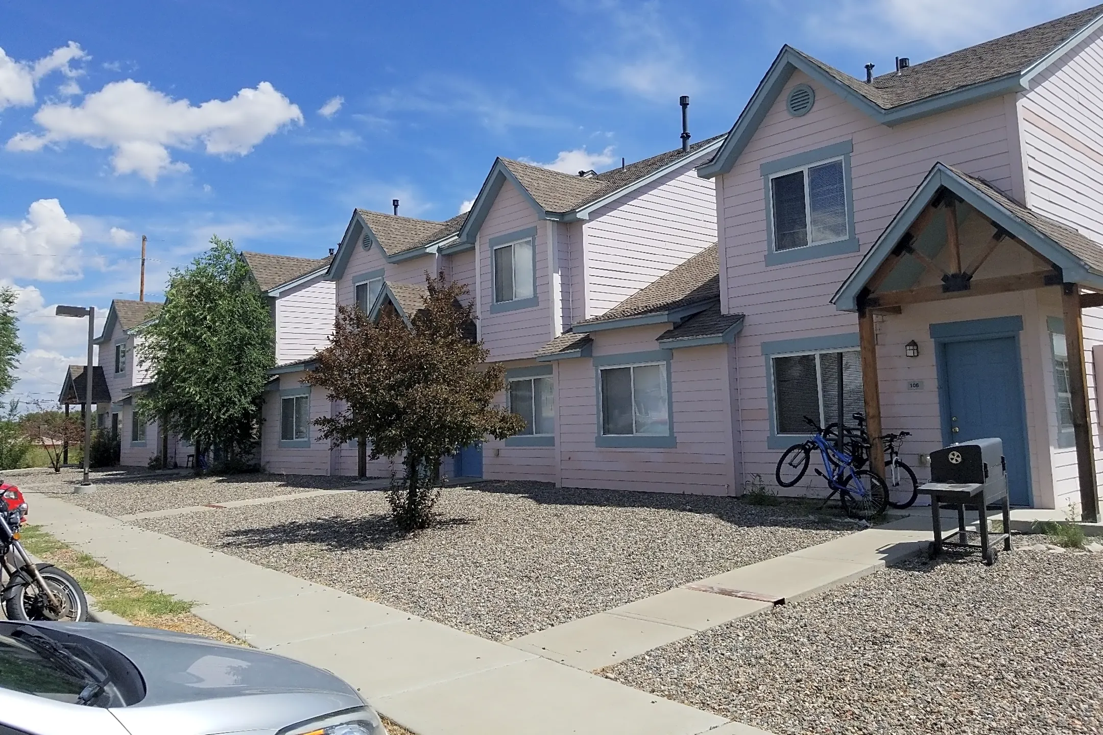 Hidden Valley Village Apartments Bloomfield, NM 87413