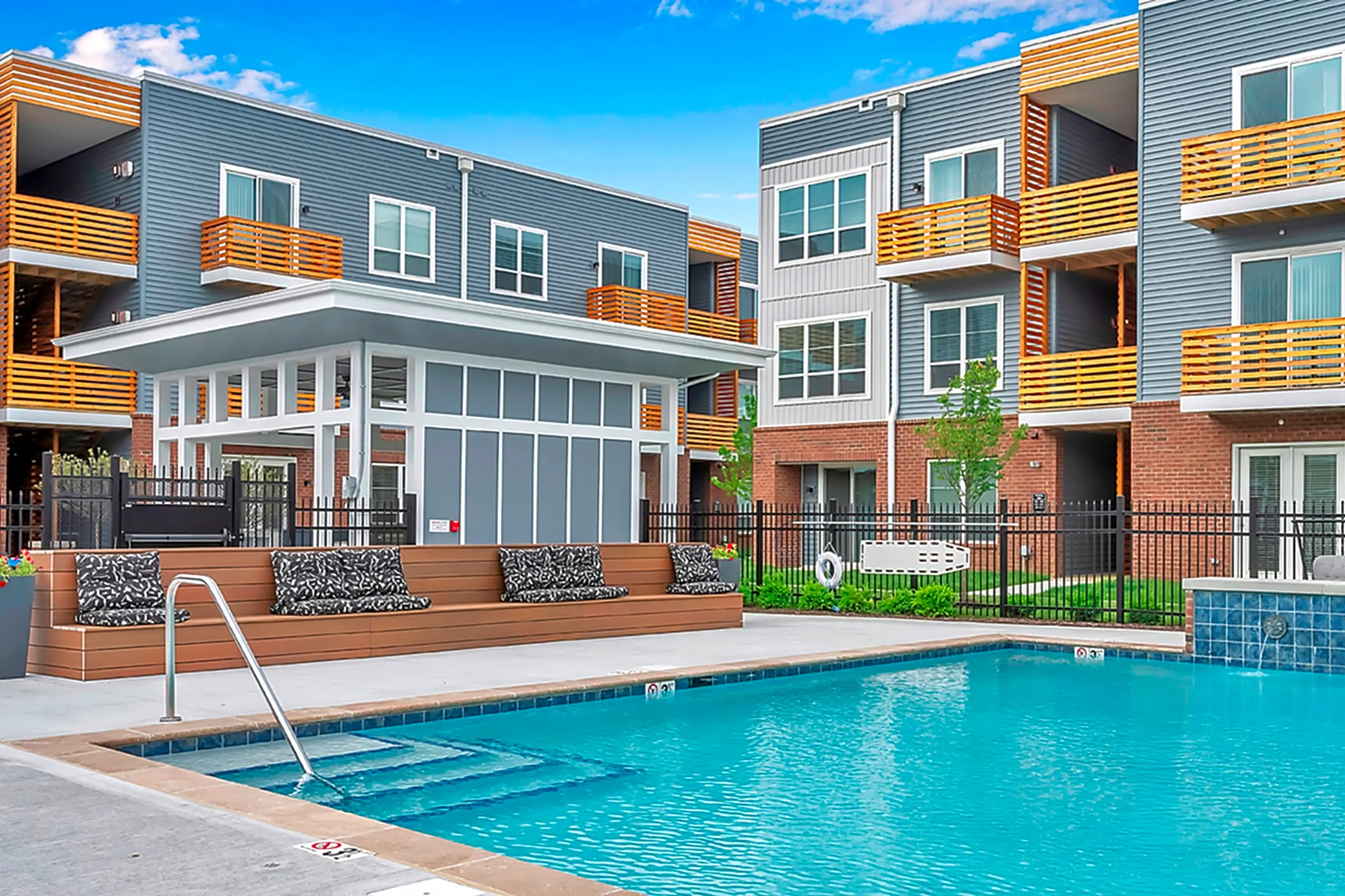 Graceland Flats Columbus, OH 43214