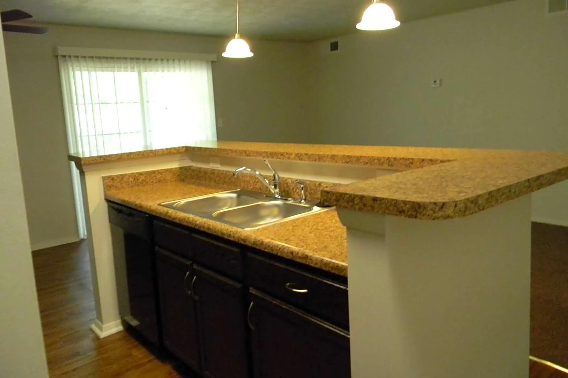 Shannon Glenn Apartments - Evansville, IN