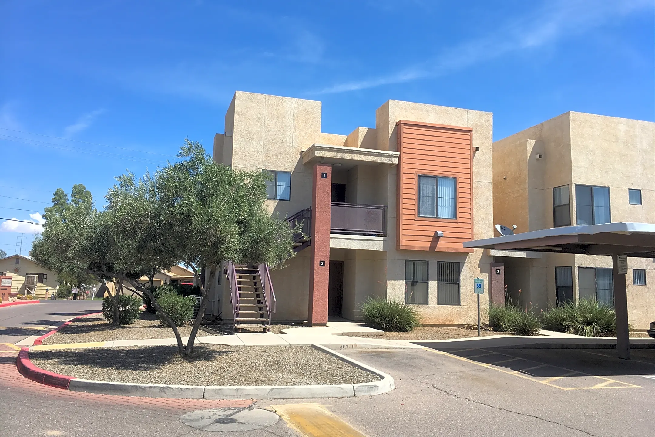 Maddox Estates Apartments - Eloy, AZ 85131