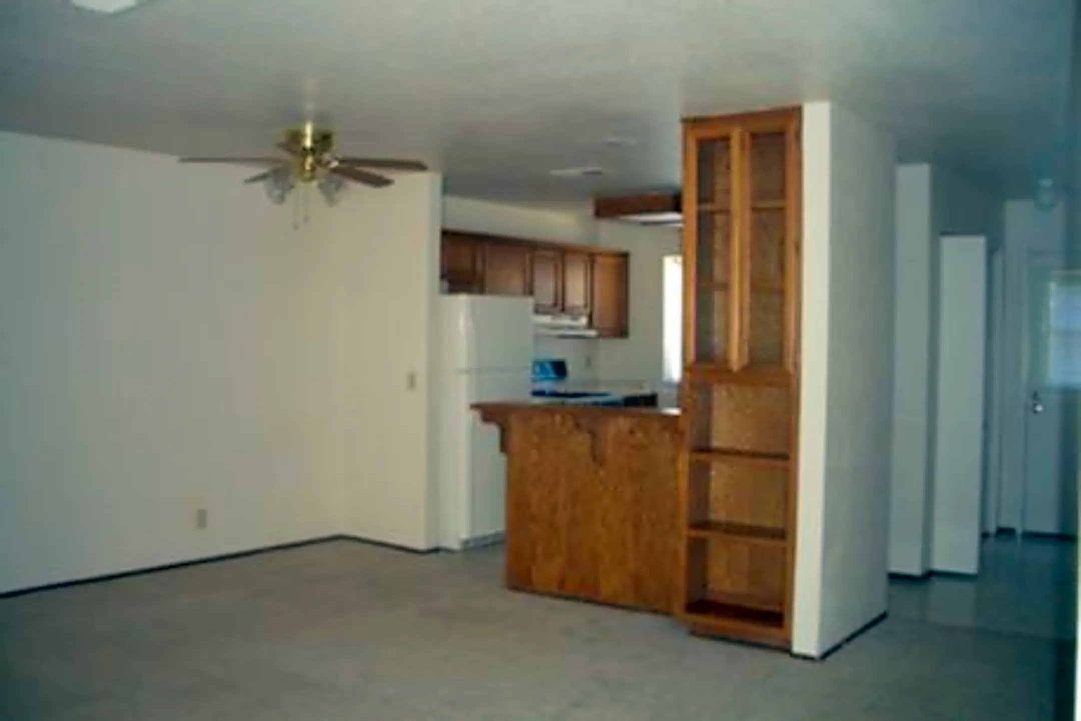 Auburn Townhomes 13048 Lincoln Way Auburn, CA Apartments for Rent