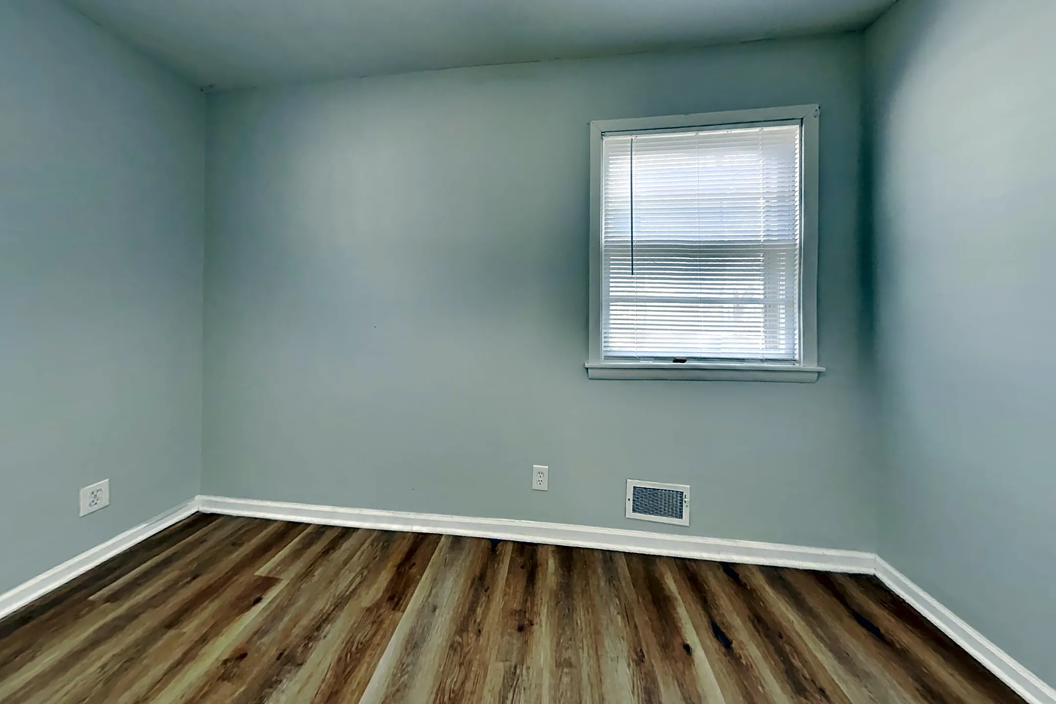 827 Marilynn Ave Houses Liberty, MO 64068