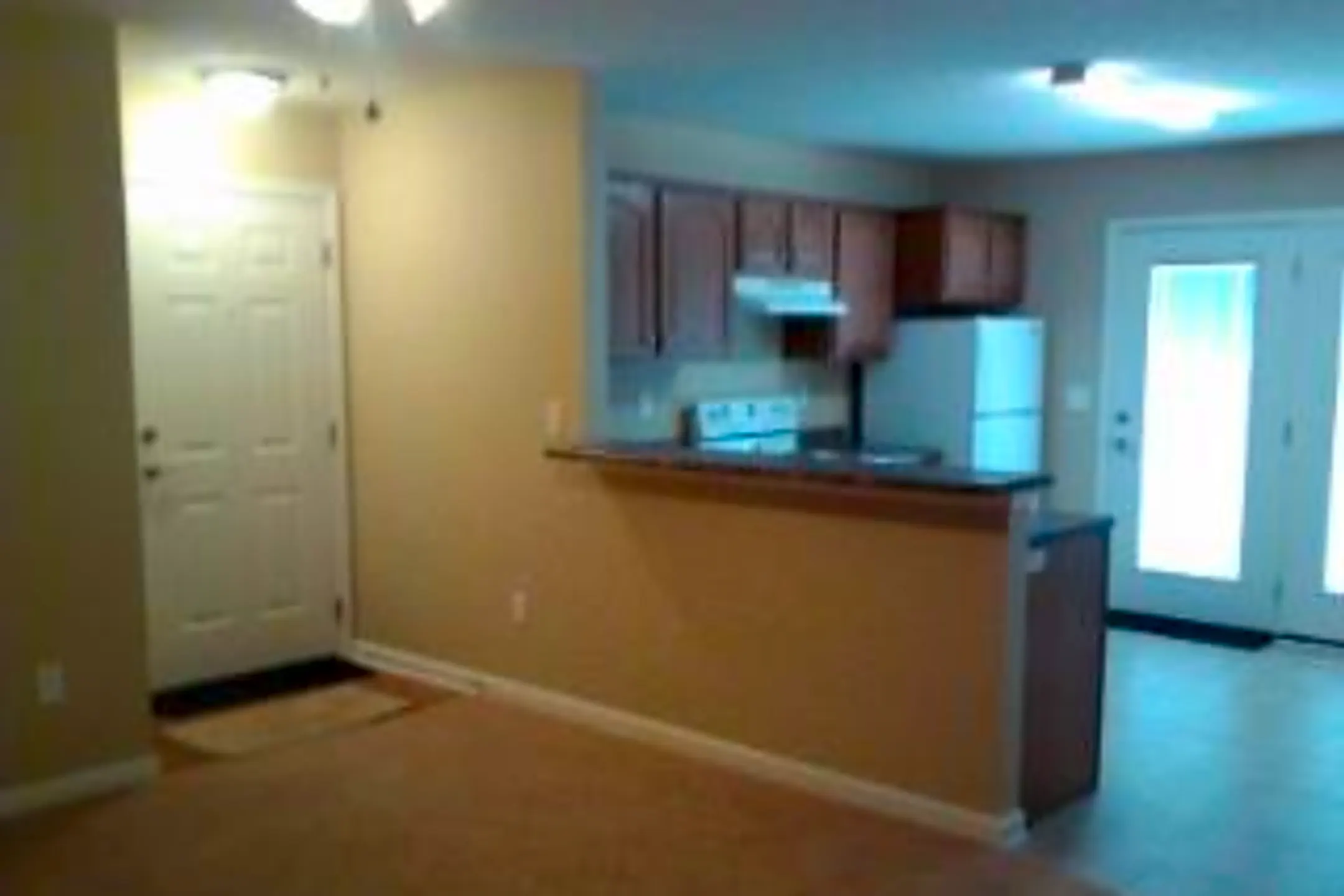 Kitchen - 6801 W Pages Ln - Louisville, KY