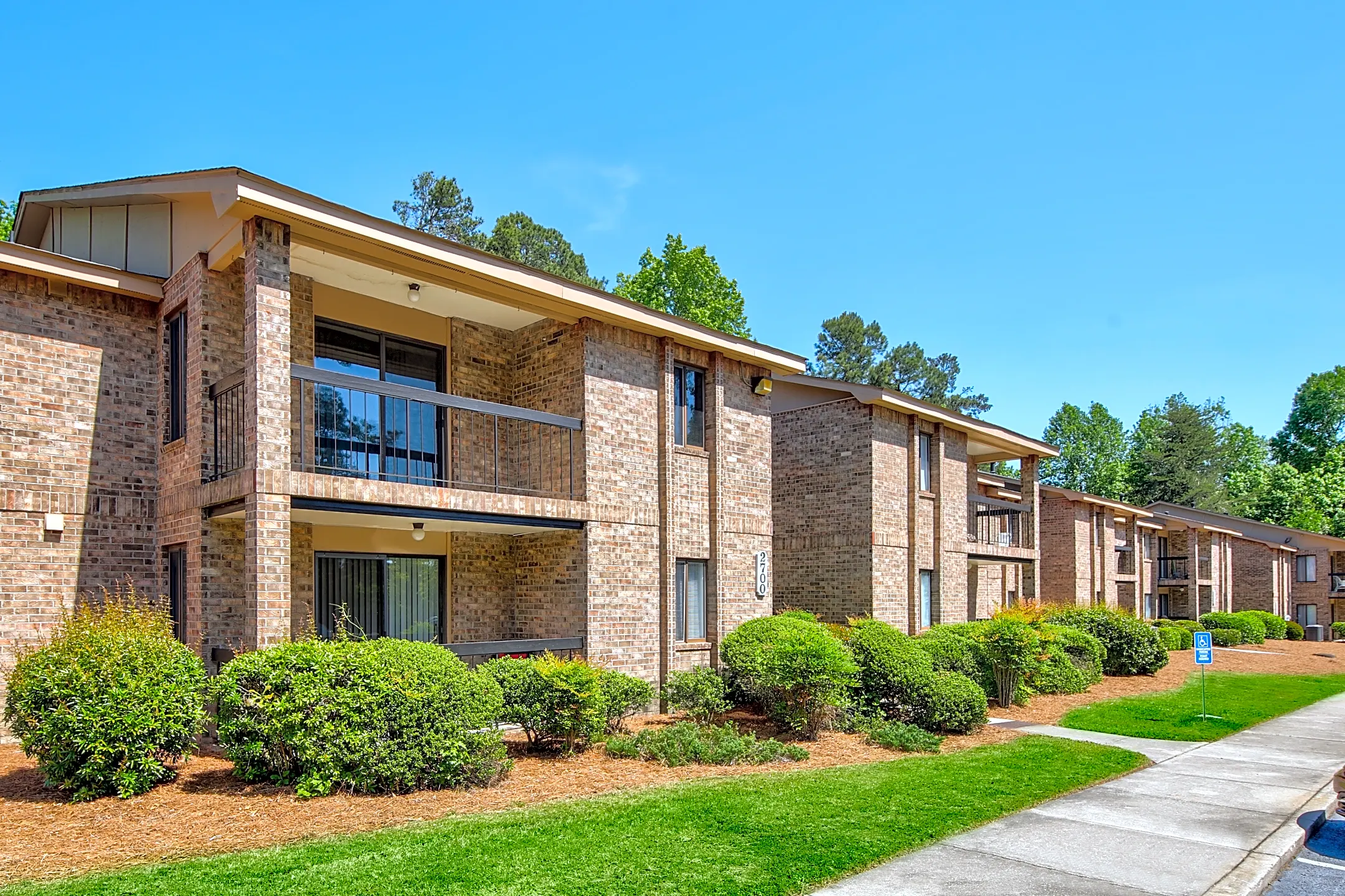 Building - Woodcrest Apartments - Augusta, GA