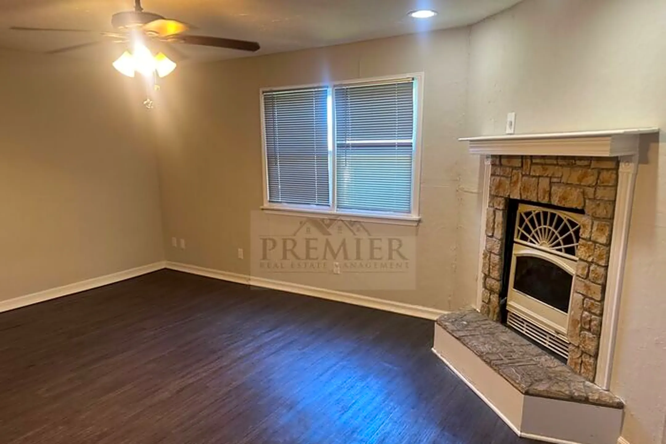 407 S Bridge St Smithville, MO Houses for Rent Rent.