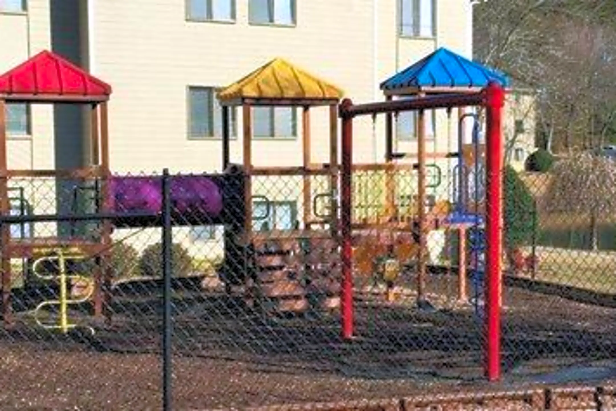 The enclave at 38 twenty two apartments greensboro nc 27405