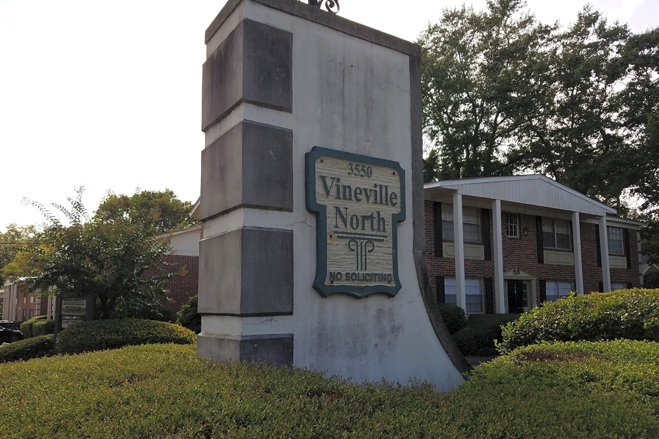 Vineville North Apartments