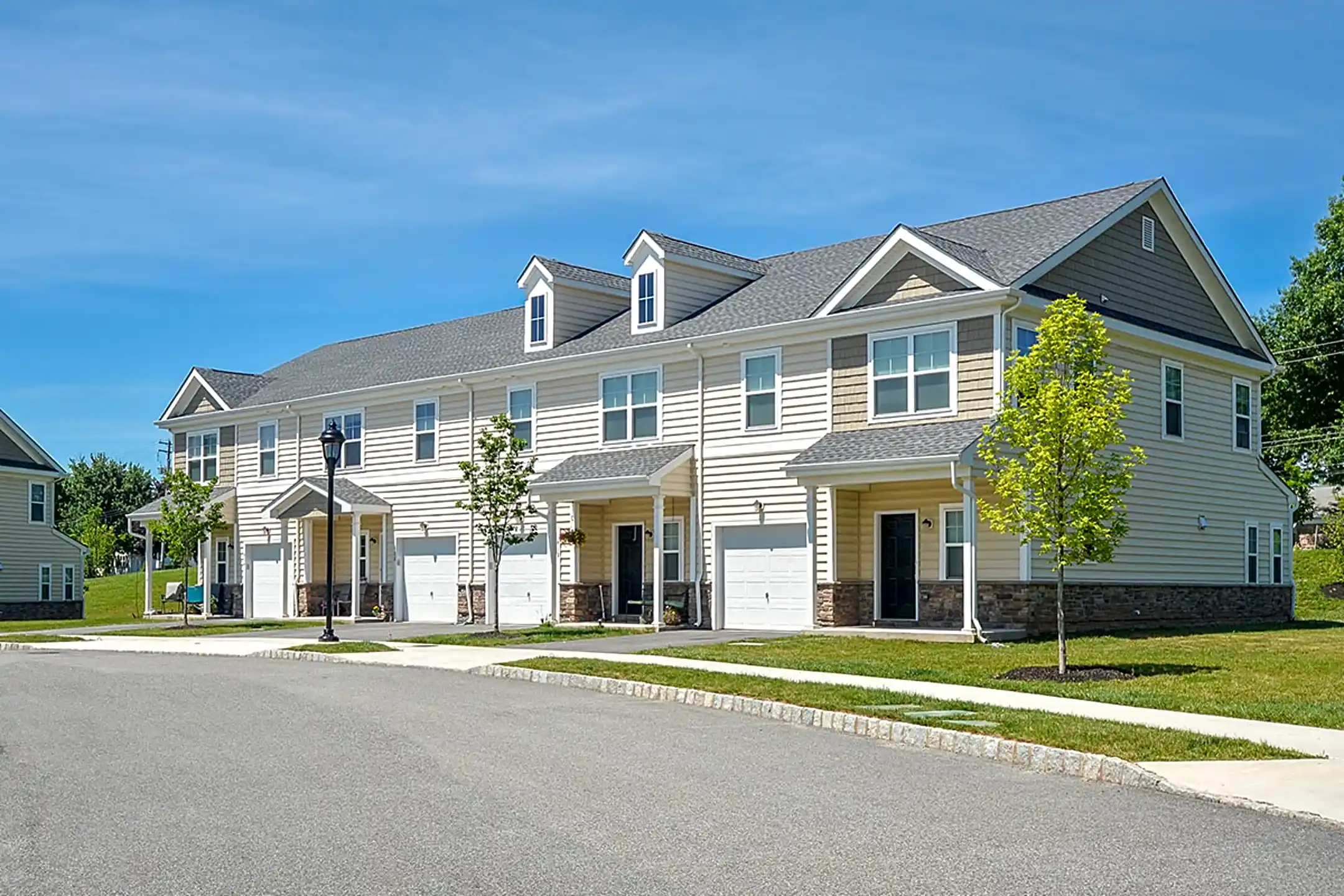 Westfield 41 Apartment Homes and Townhomes Royersford, PA 19468