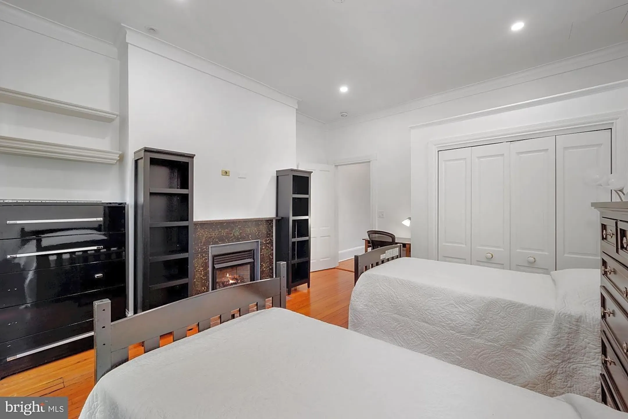 Living Room - 1414 35th St NW - Washington, DC