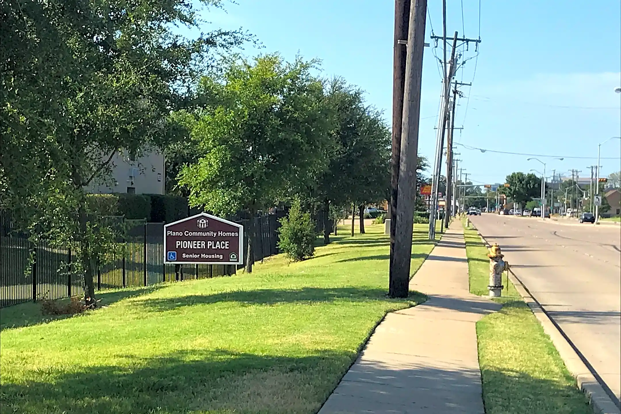 Pioneer Place Senior Housing 1928 1932 K AVE Plano TX Apartments For Rent Rent 