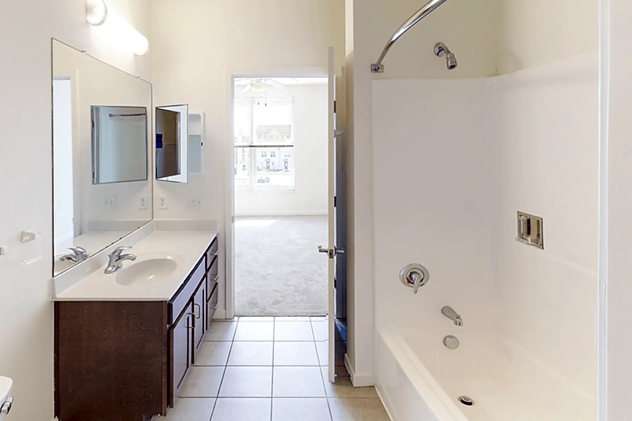 Legacy Pointe at Poindexter 1245 Mount Vernon Avenue Columbus, OH