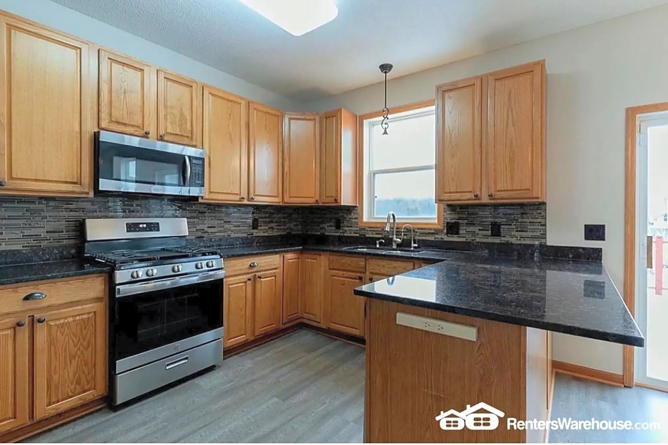 8413 Lobelia Ct Shakopee, MN Houses for Rent Rent.