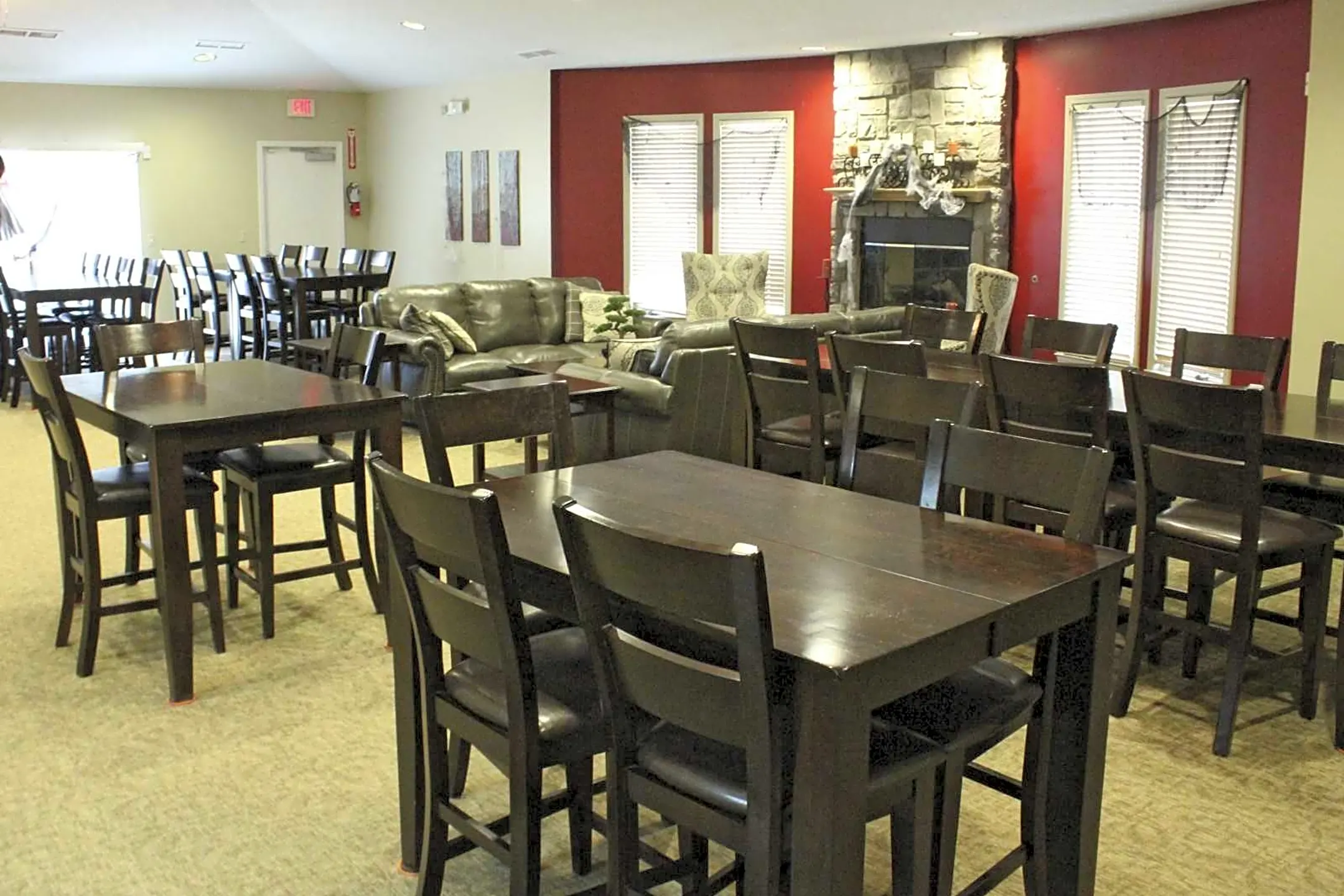 Clubhouse - Northville Crossing - Northville, MI