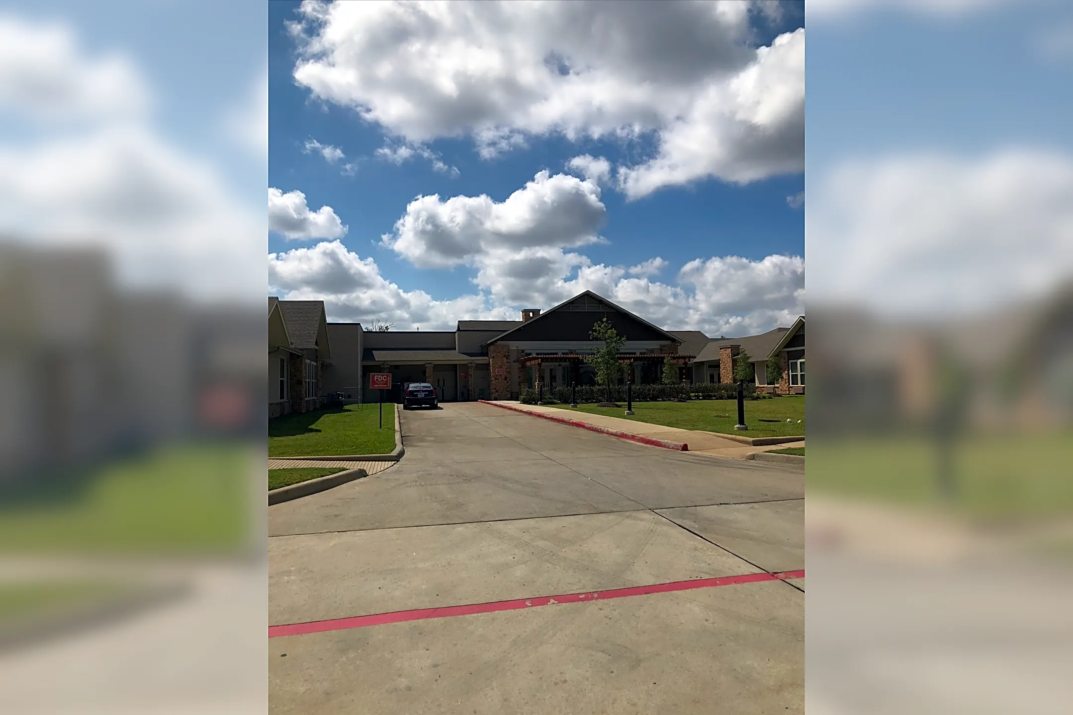 WOOD GLEN COURT ASSISTED LIVING Apartments Spring, TX 77379