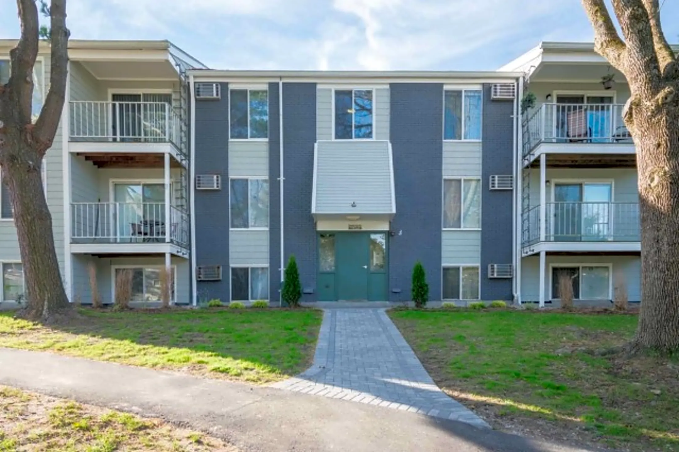 South Winds Fall River, MA 02720