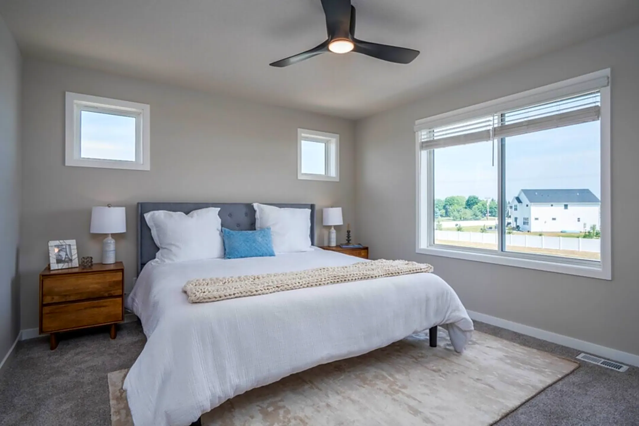 Acclaim of Woodbury Rental Home Community 10108 Sunbird Circle