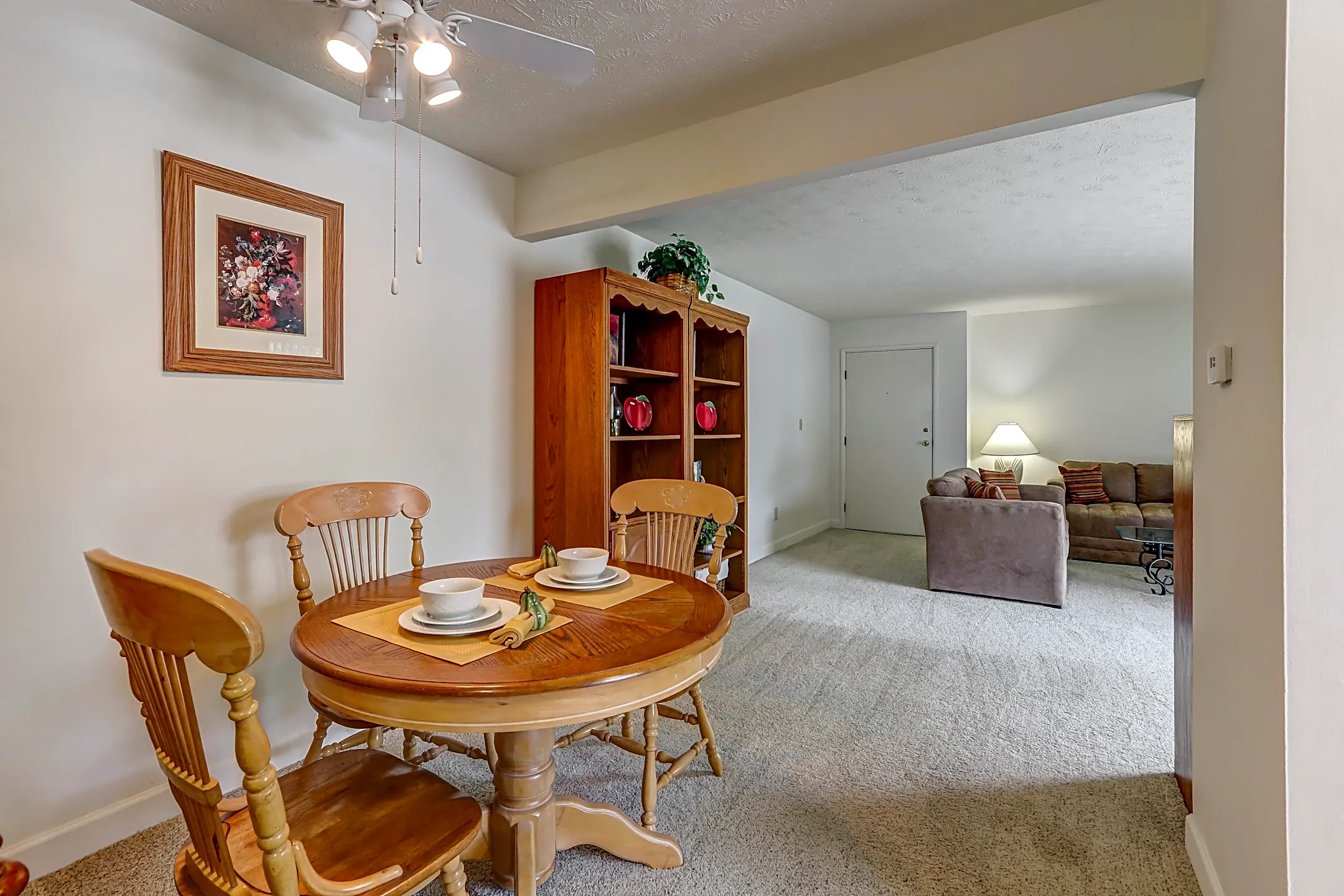 Eastwood Arms Apartments Niles, OH 44446