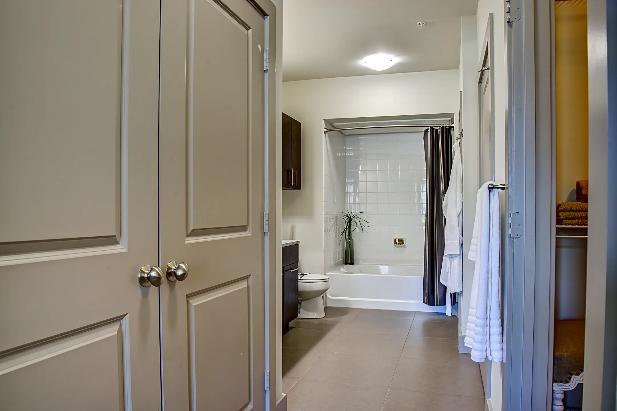 The Landing at Vinnin Square 330 Paradise Rd Swampscott, MA