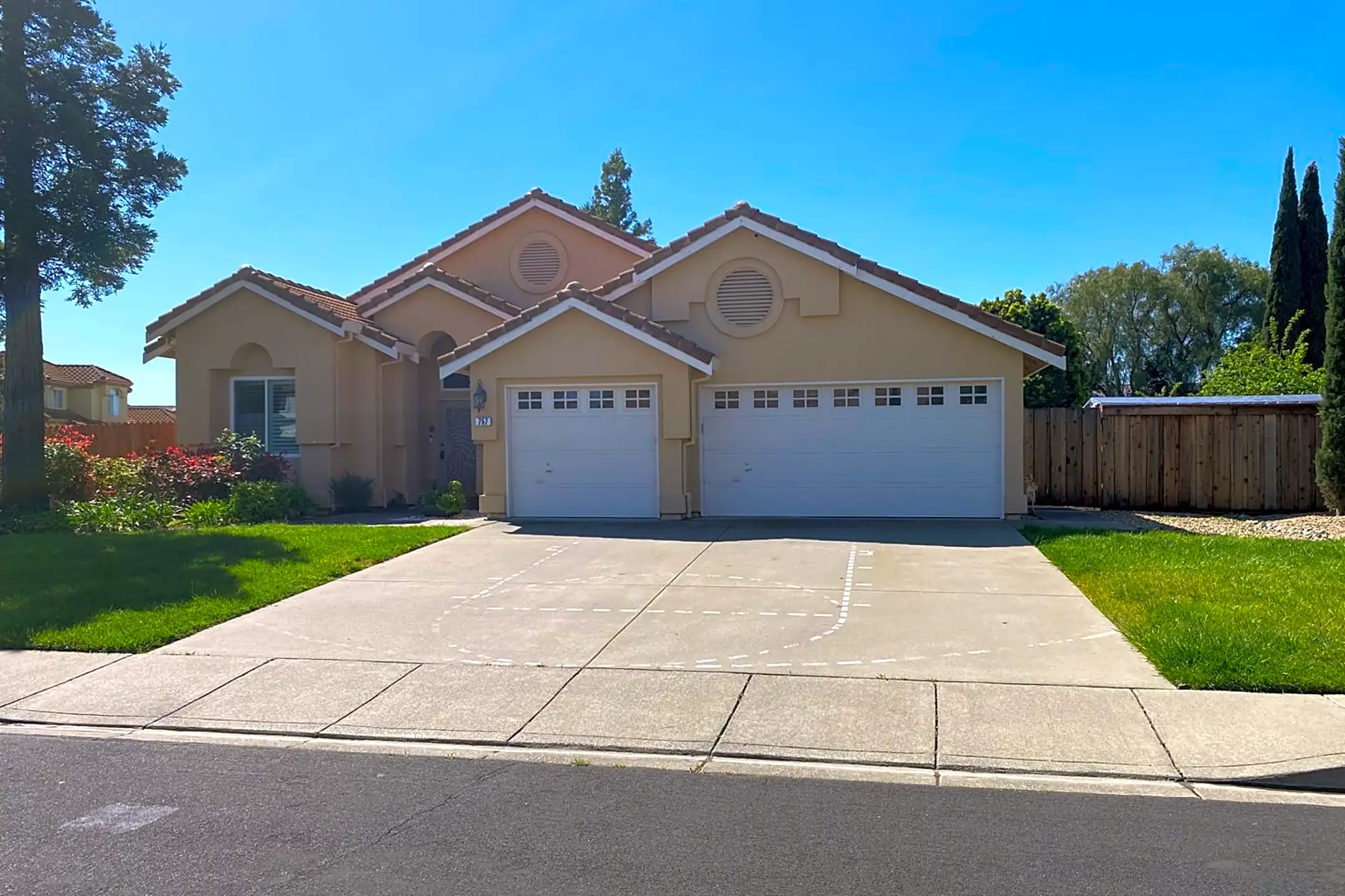 757 Laurelwood Cir Vacaville, CA Houses for Rent Rent.