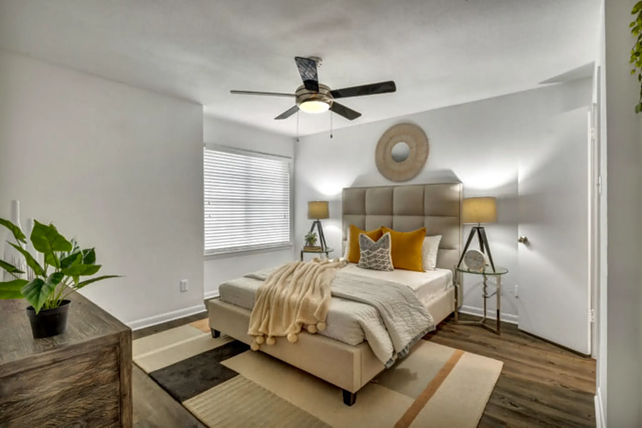 Ascent at North 1735 Rutland Dr Austin, TX Apartments for