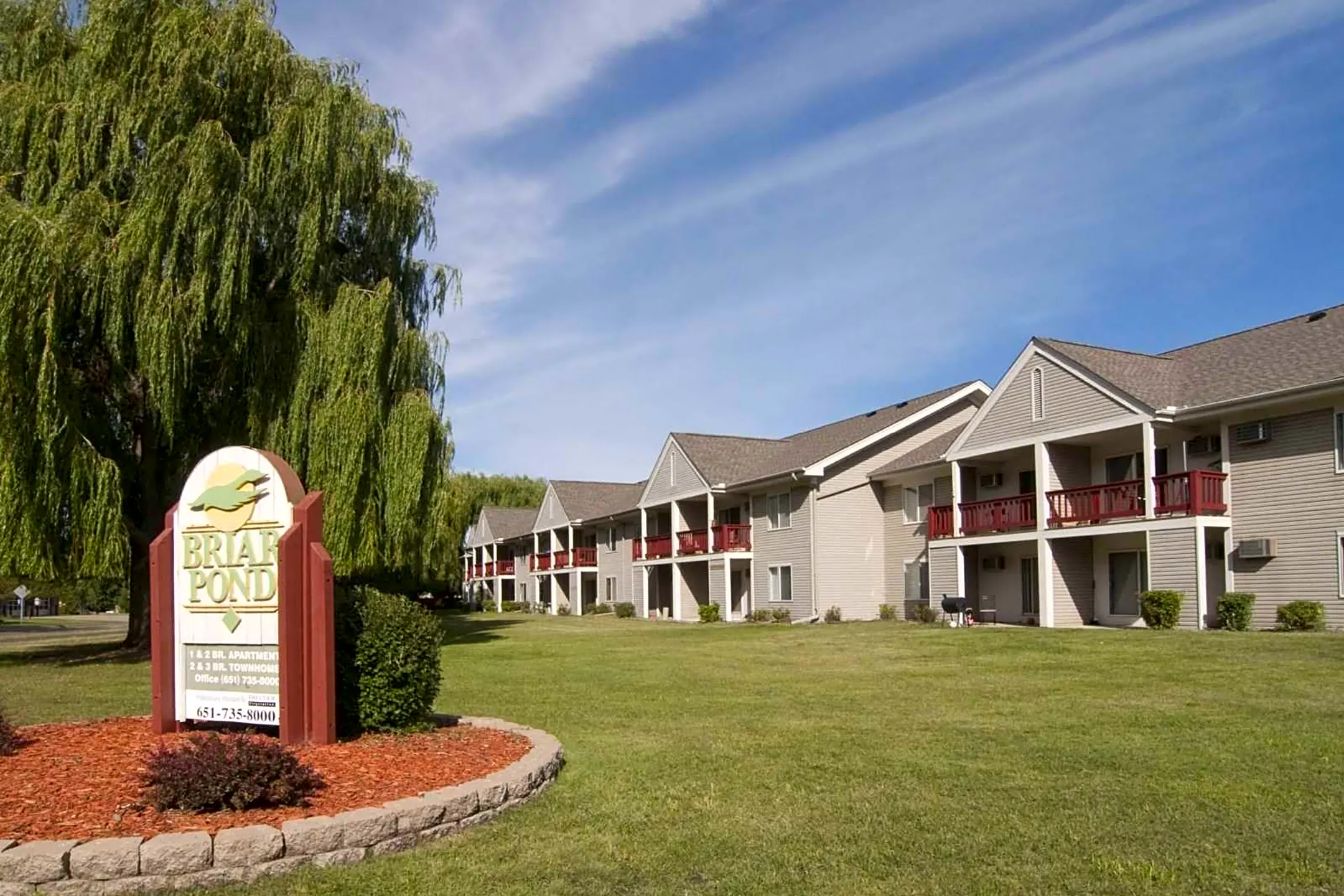 Briar Pond Apartments Oakdale