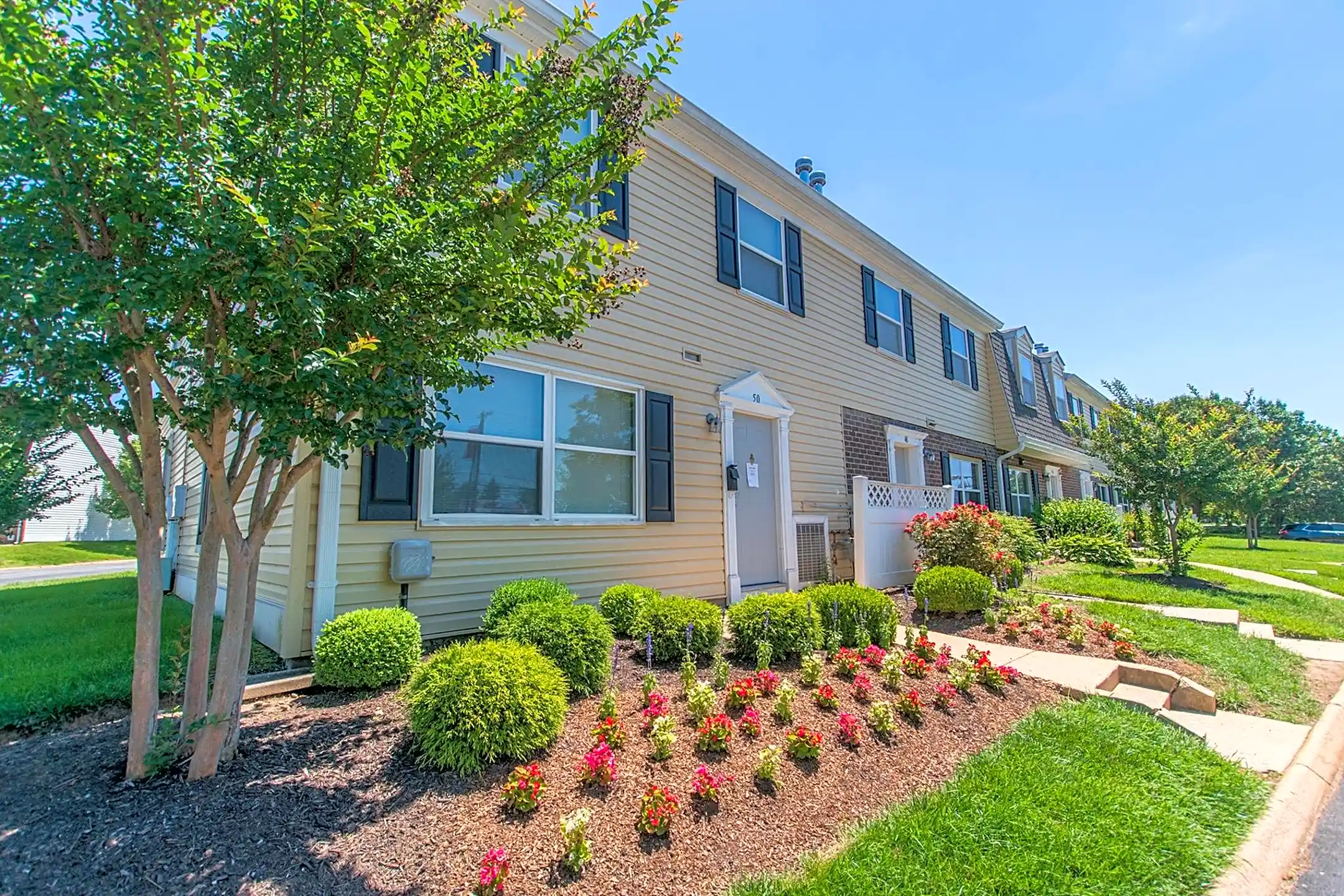 Middle River Townhomes 19 Midego Drive Middle River, MD Townhomes