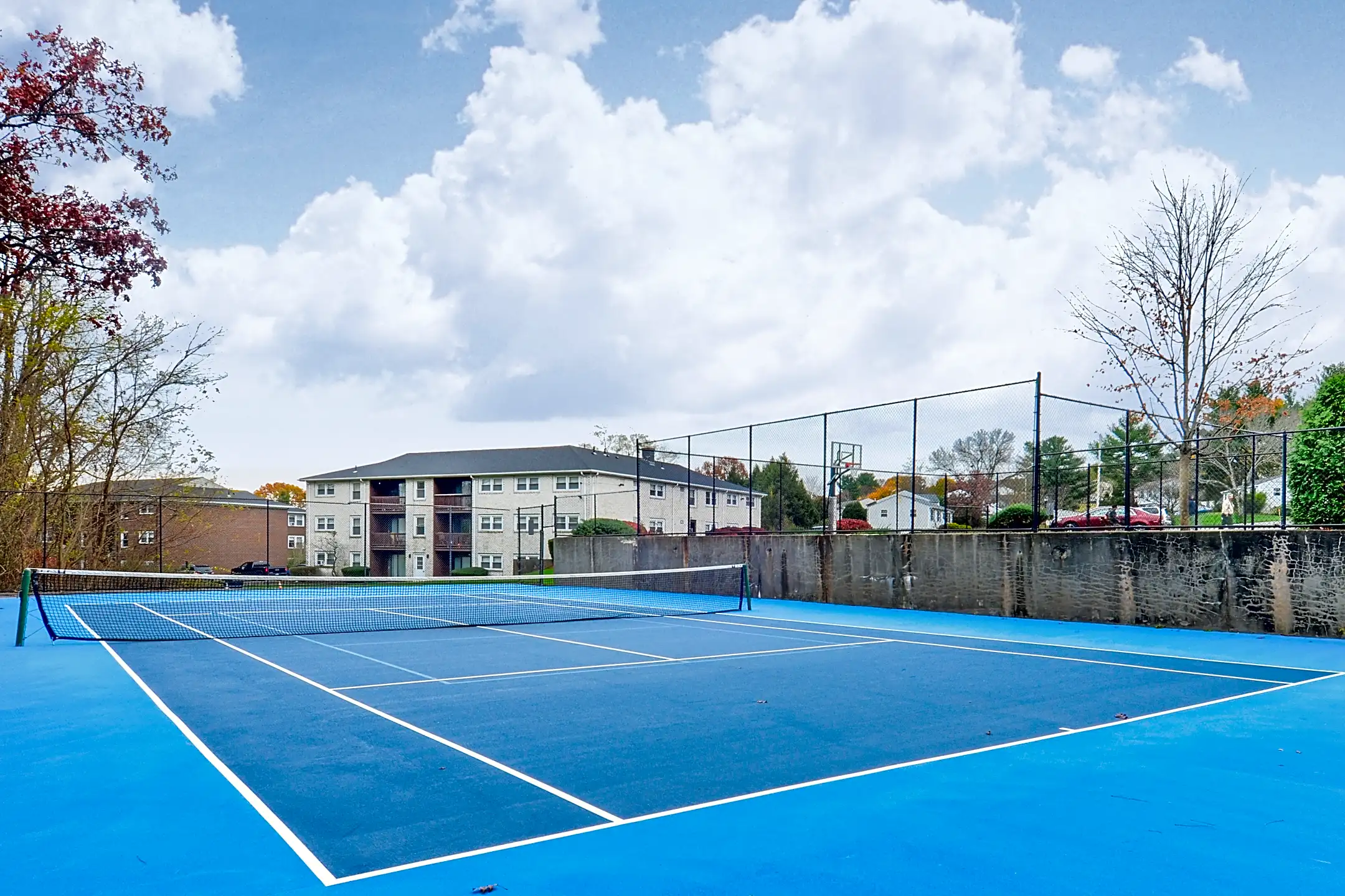 Tanglewood Village Apartments West Warwick, RI 02893