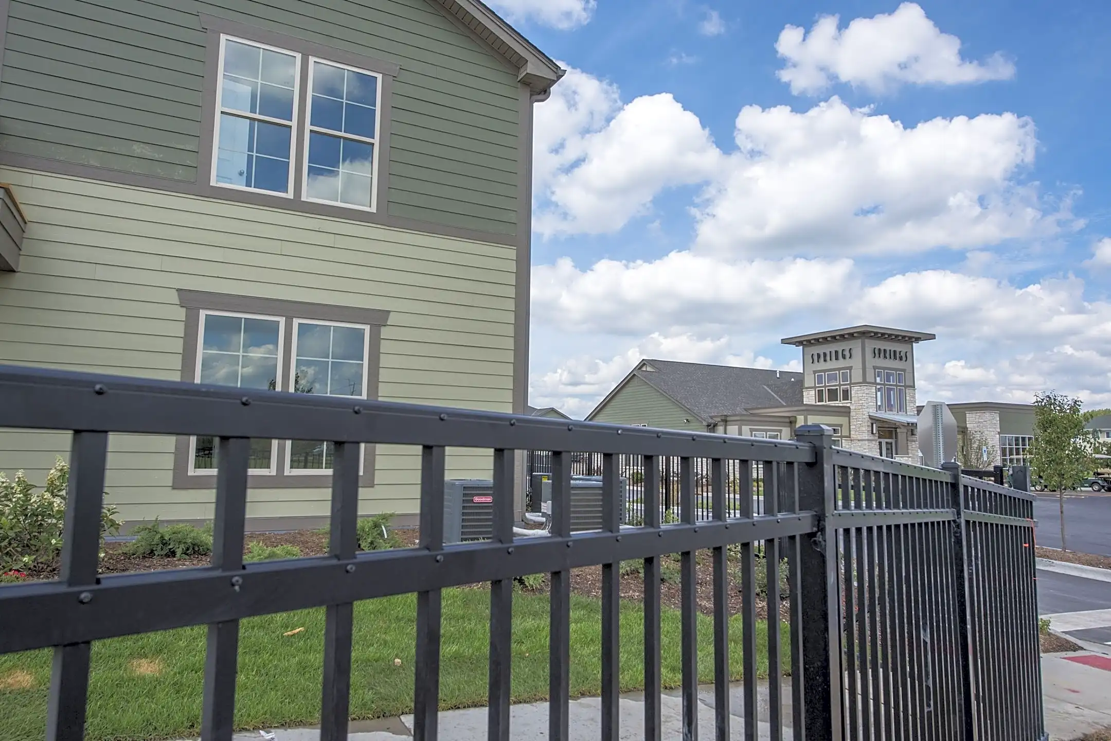 Springs at er Road Apartments 700 S er Rd Romeoville, IL