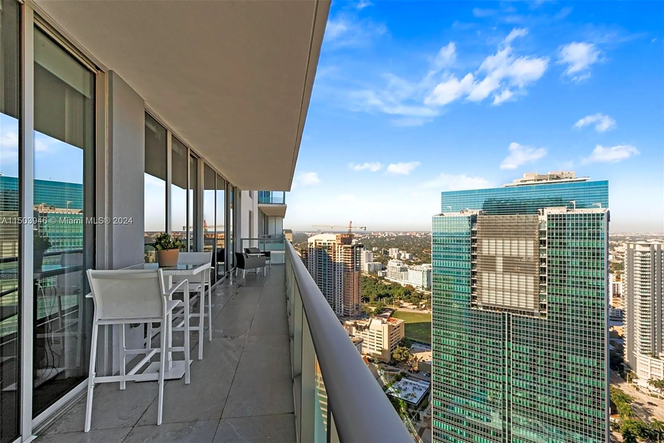 1300 Brickell Bay Dr Condos - Miami, FL 33131