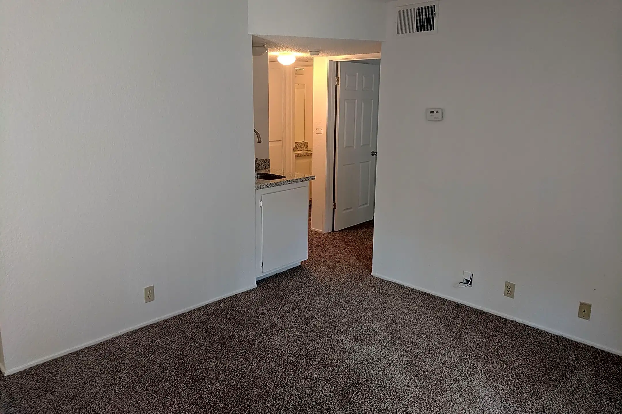 Garfield Court Apartments Sacramento, CA 95841