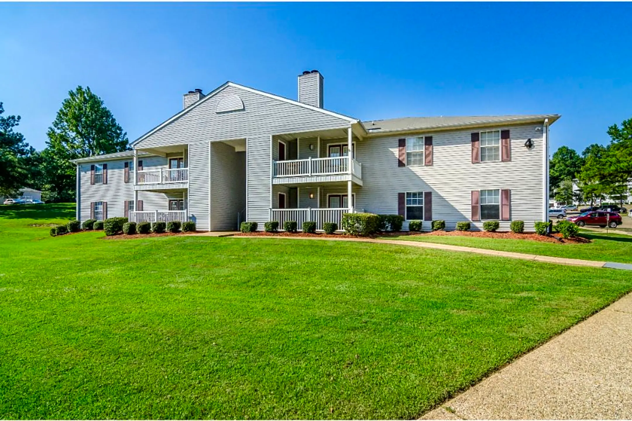 Laurelwood Apartment Homes Laurel, MS 39440