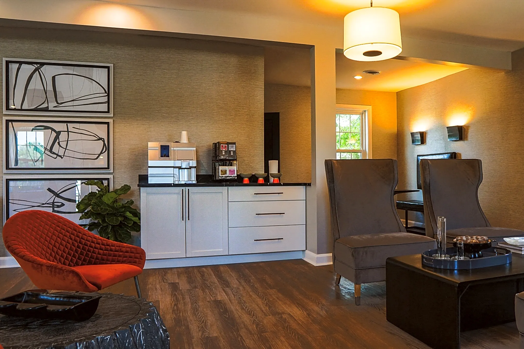 Of Kettering 4889 Far Hills Ave Kettering, OH Apartments