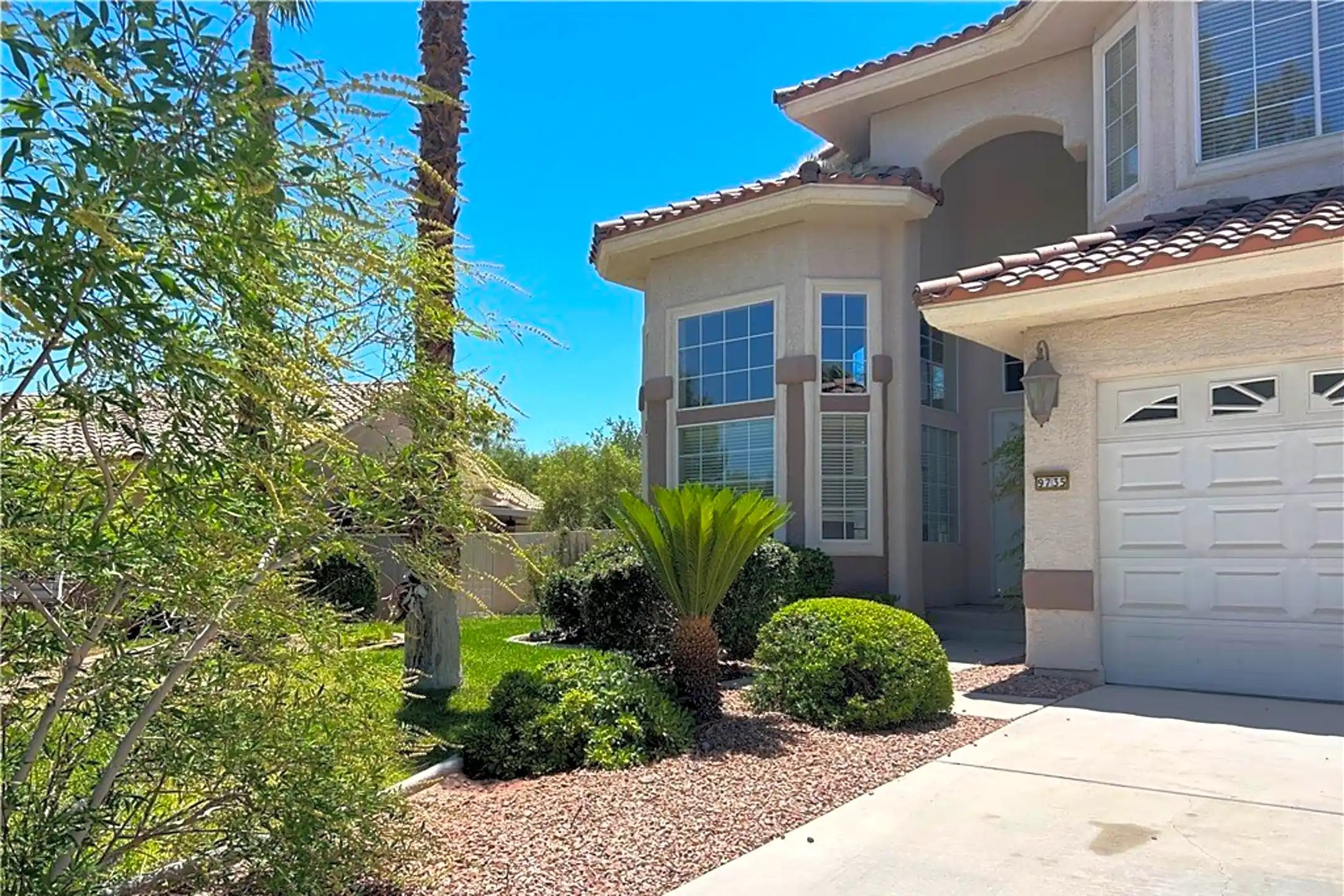 Building - 9735 Phoenician Ave #0 - Las Vegas, NV