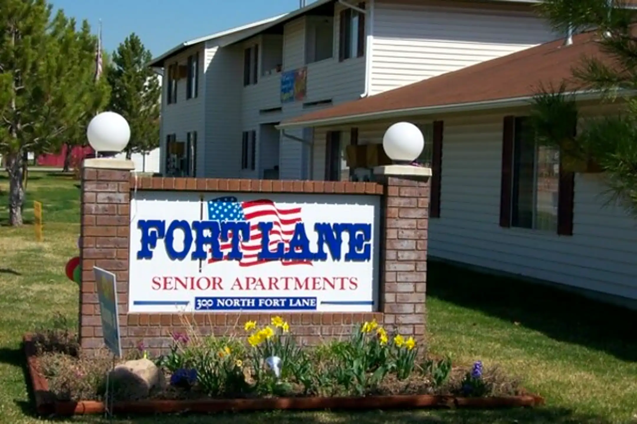 Fort Lane Apartments 300 N Fort Ln Layton, UT Apartments for Rent