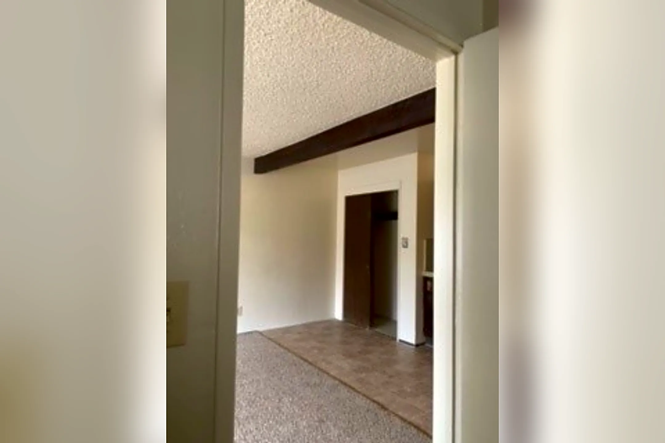 3518 N Chester Ave 3518 N Chester Ave unit 5760 Bakersfield, CA