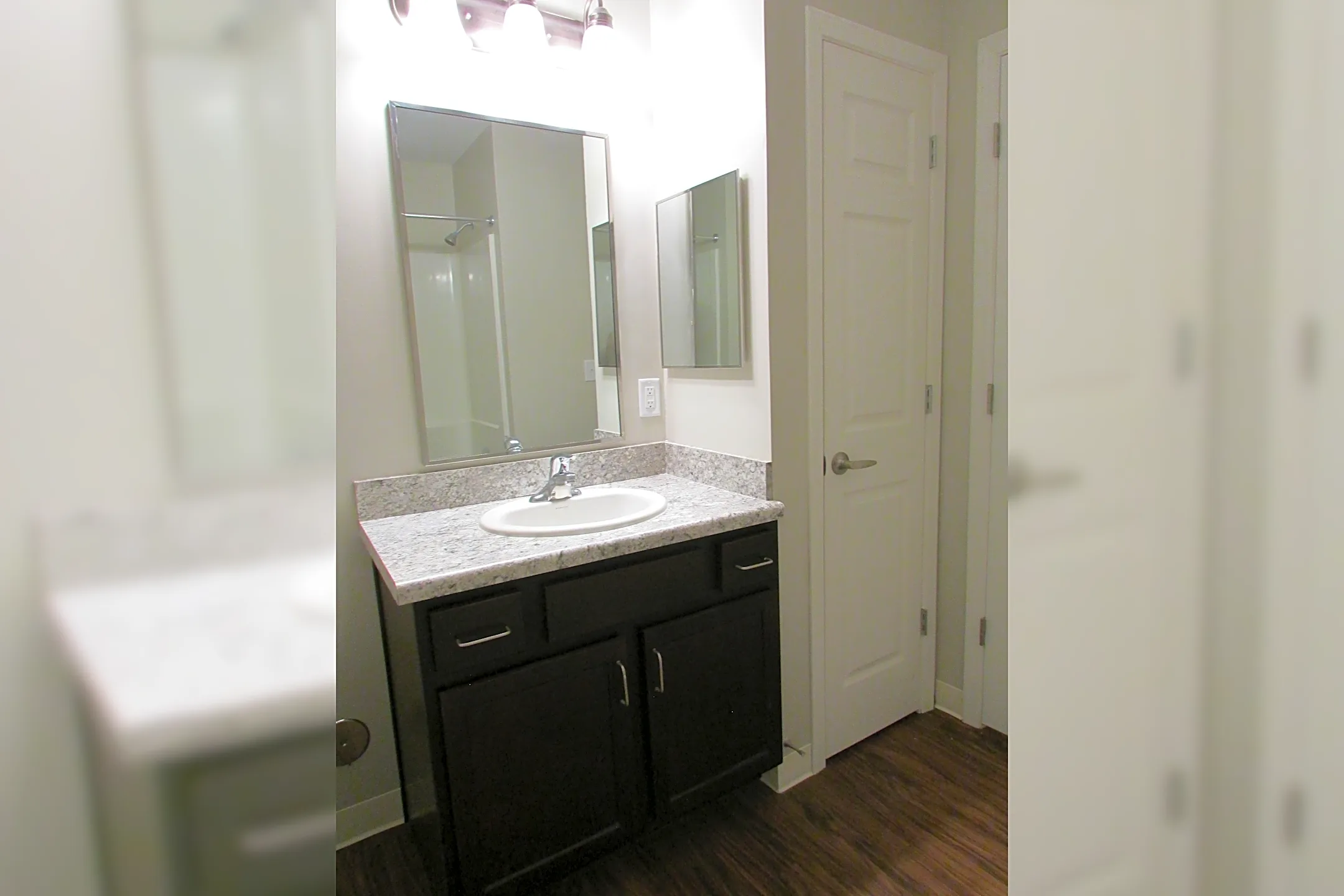 Rowan Apartments Parkersburg, WV 26101