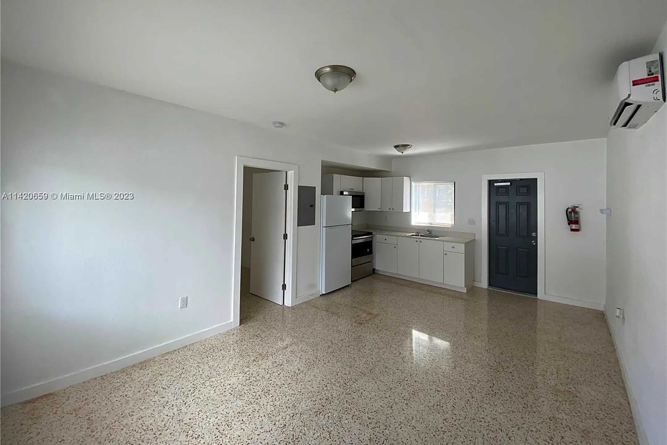 Living Room - 159 NE 56th St #2 - Miami, FL